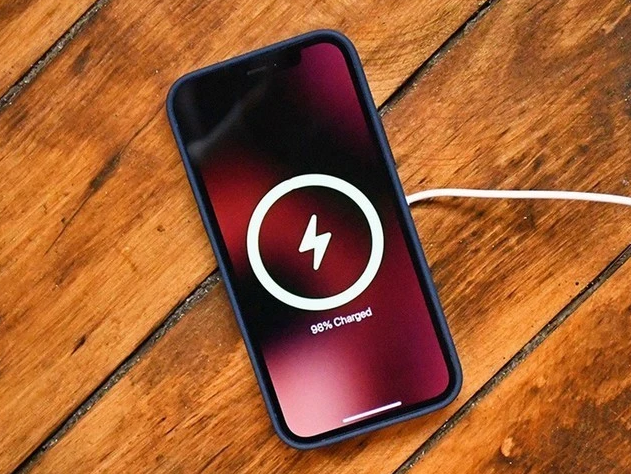 襄城苹果手机维修分享iPhone 12可以随便充电吗 
